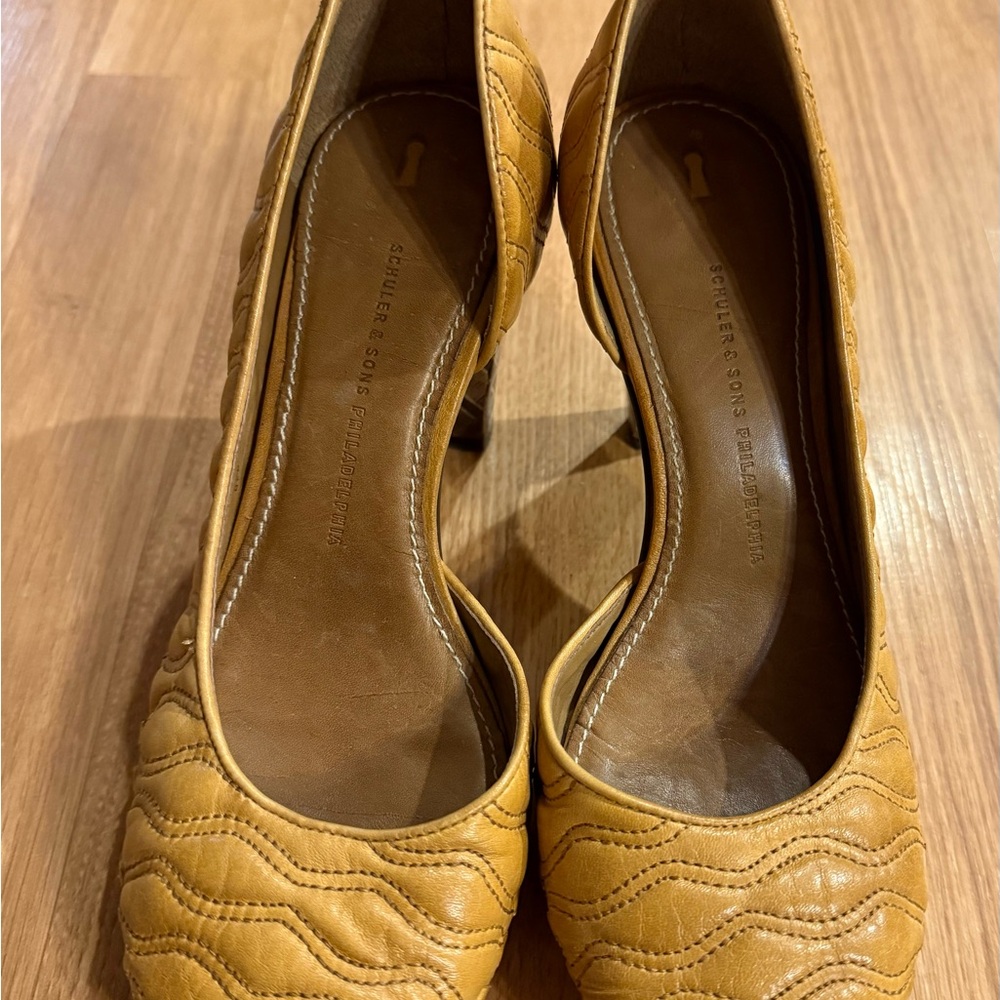 Schuler & Sons Philadelphia Waving Grains D'orsay Platform Pumps - Leather - 38